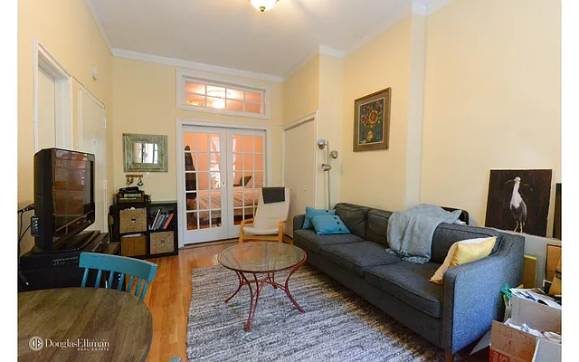 Rented by Douglas Elliman | media 36