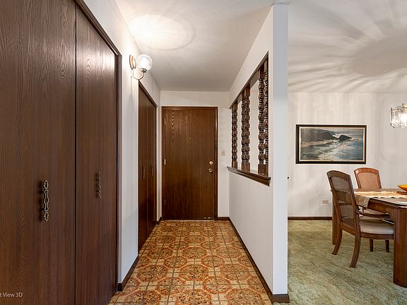 3rd image of 9430 Greenbriar Dr APT 3H