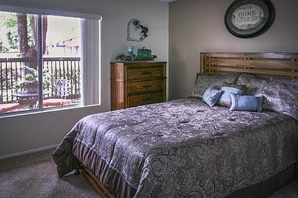 5th image of 2561 Madera Cir