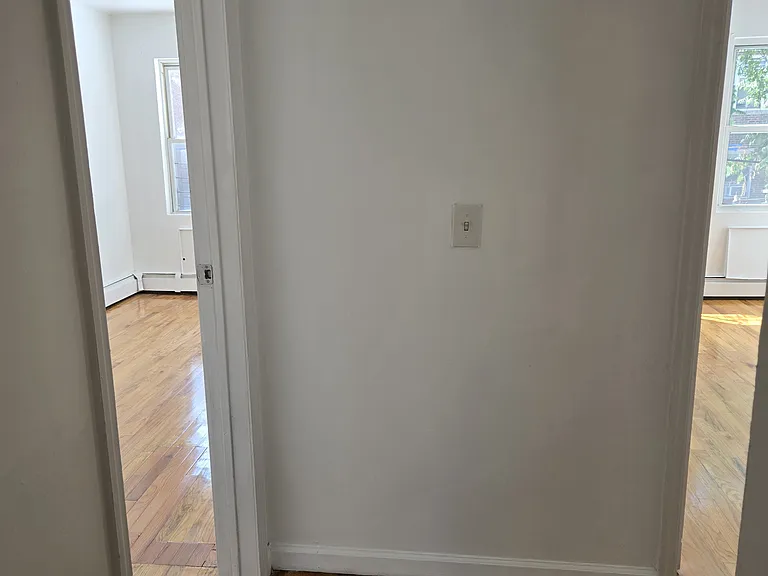 1733 Montgomery Ave #2 — Photo 8