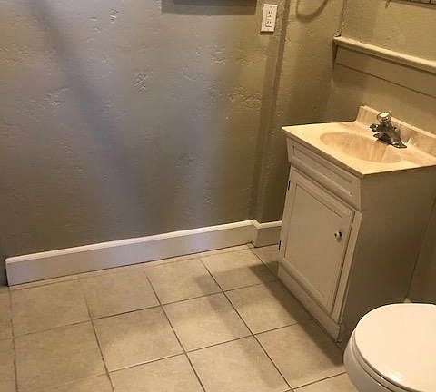 5th image of 563 22nd St #3