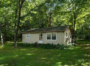 W4197 Huckleberry Rd, Princeton, WI 54968