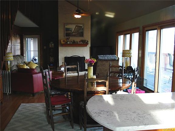 2nd image of 6248 Lakeshore Dr