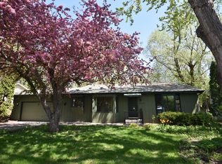 4216 Boone Ave N, New Hope, MN 55428