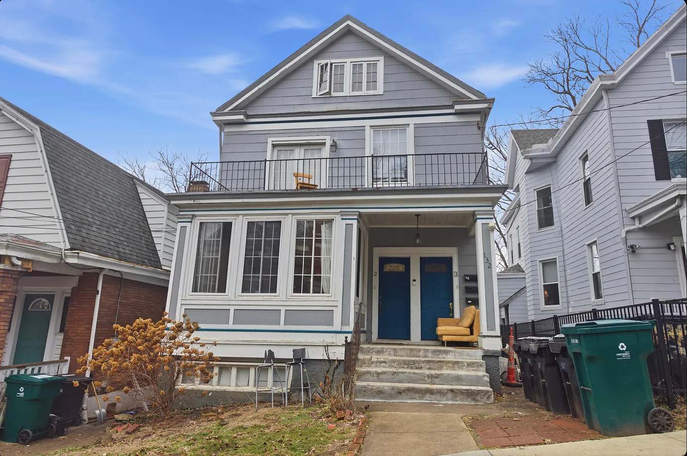 8 bed, 2133 sqft, $5,600 — Photo 1