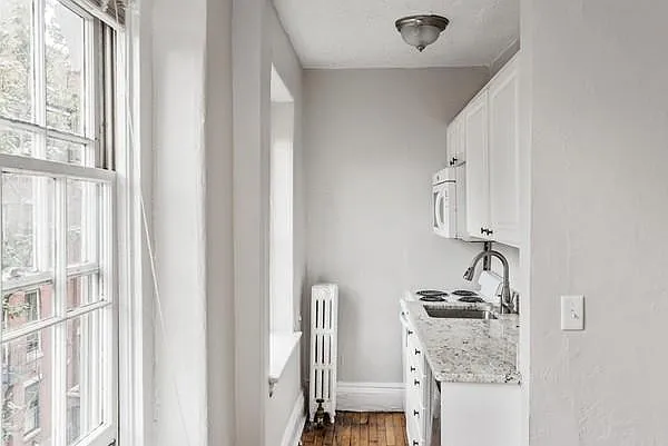 47 S Russell St #4 — Photo 25