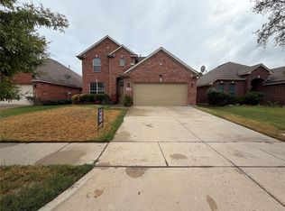 620 Darlington Trl, Fort Worth, TX 76131