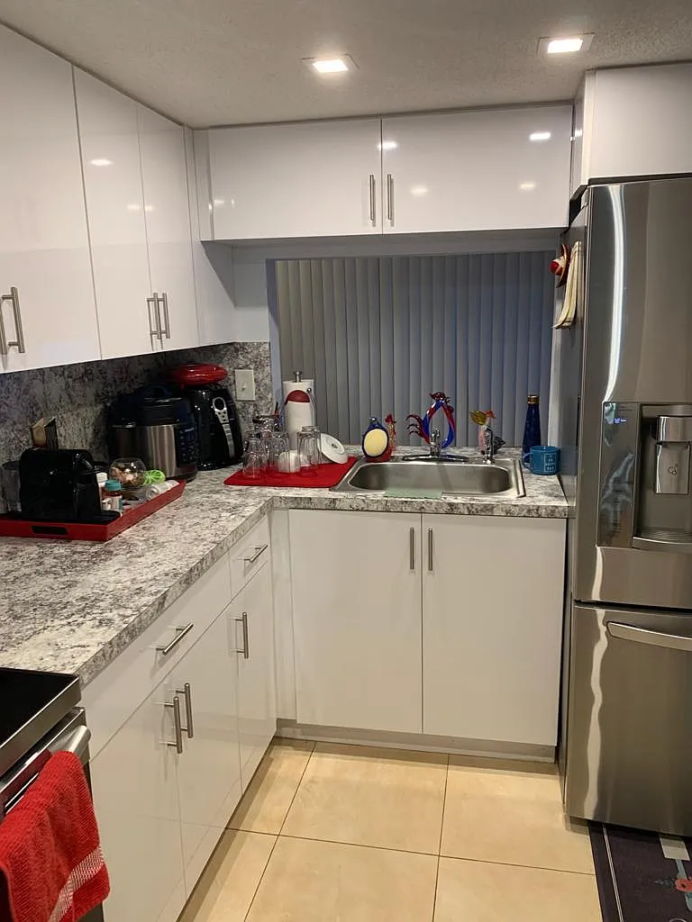 3 bed, 1266 sqft, $2,900 — Photo 4