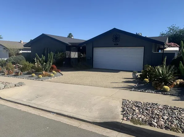 1637 Oak Hill Dr, Escondido, CA 92027