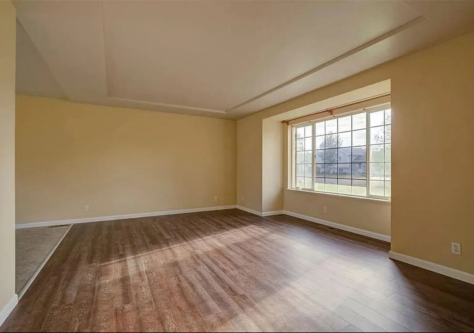 Fantastic well maintained home in River Rock — Photo 3