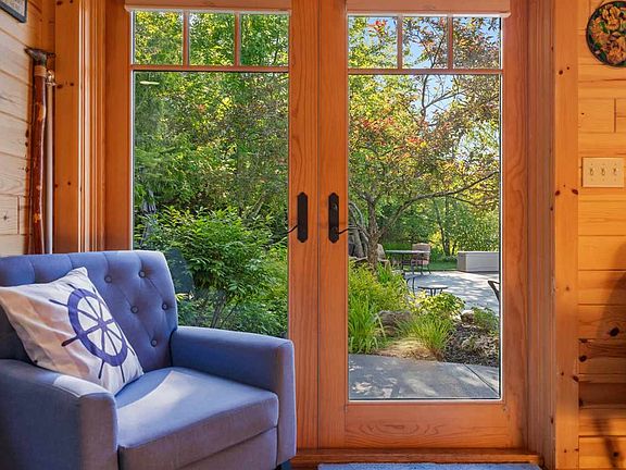 5th image of 2095 Windover Dr #332