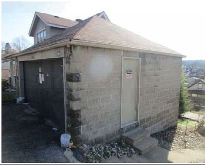 2nd image of 1608 Harrison Ave