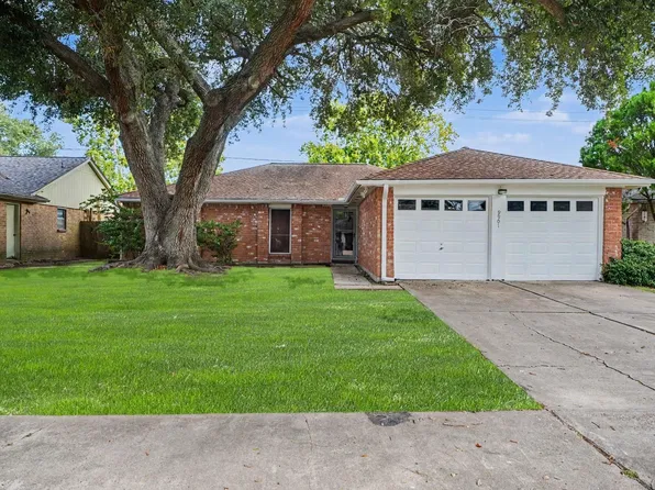 9901 Dover Hill Rd, La Porte, TX 77571