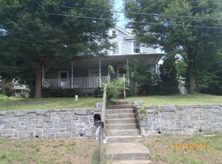2 New Galena Rd, Line Lexington, PA 18932