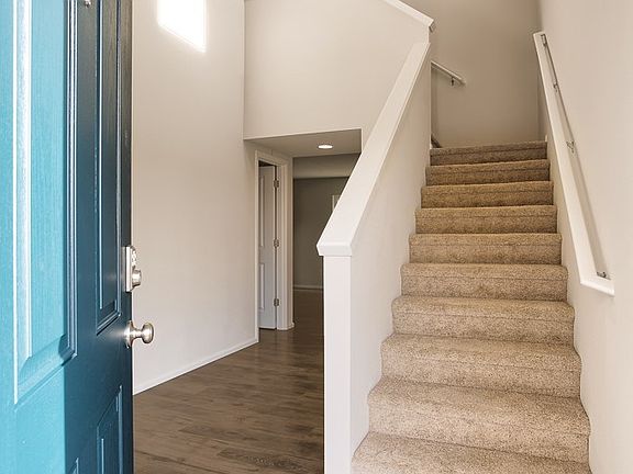 3rd image of 2912 Mahogany Street NE #234