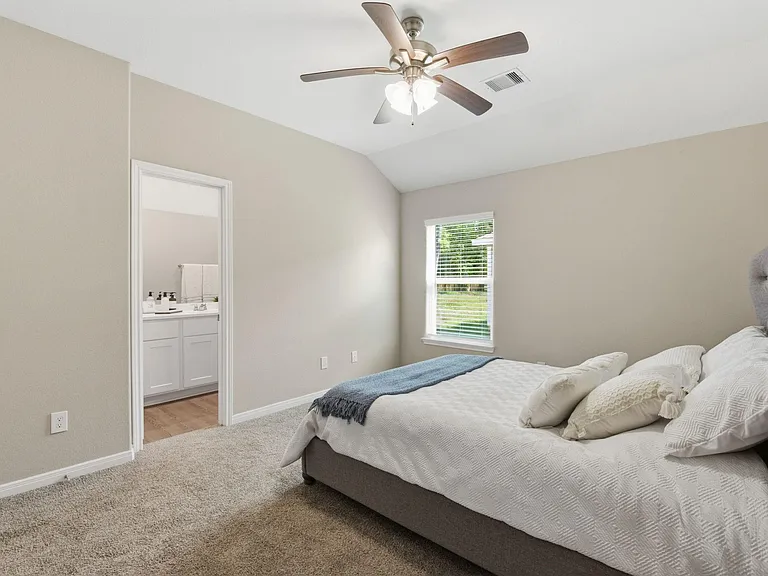 815 Jefferson Ave — Photo 29