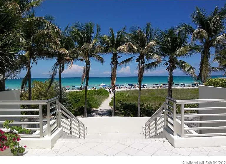 5161 Collins Ave #508 — Photo 30