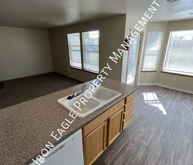 1805 E Overland Rd #5611 — Photo 9