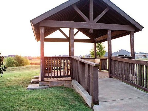3rd image of 2972 NW 183rd Cir