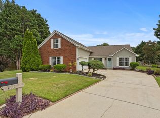 120 Sentinel Ct, Simpsonville, SC 29681