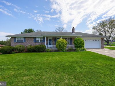 13 Friar Rd, York, PA, 17408