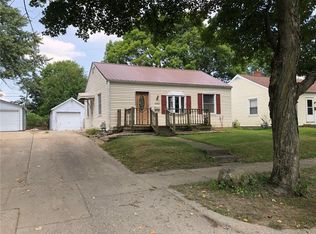 2064 E Whitmer St, Decatur, IL 62521