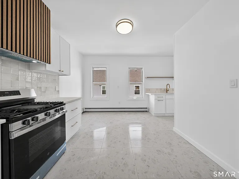 259 Laurel Ave #2 — Photo 8