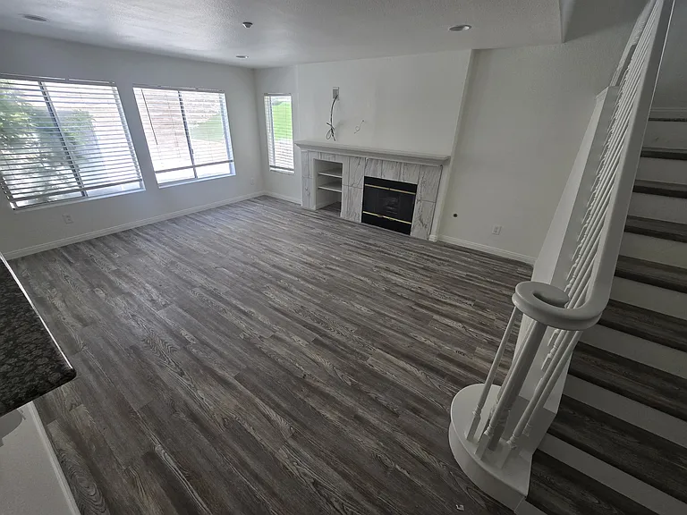 2136 Pointe Pkwy — Photo 4