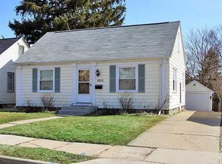 2025 Clifton Ave, Lansing, MI 48910