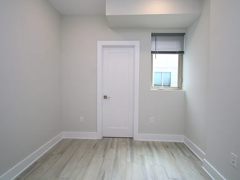 3718 Haverford Ave #2F — Photo 16