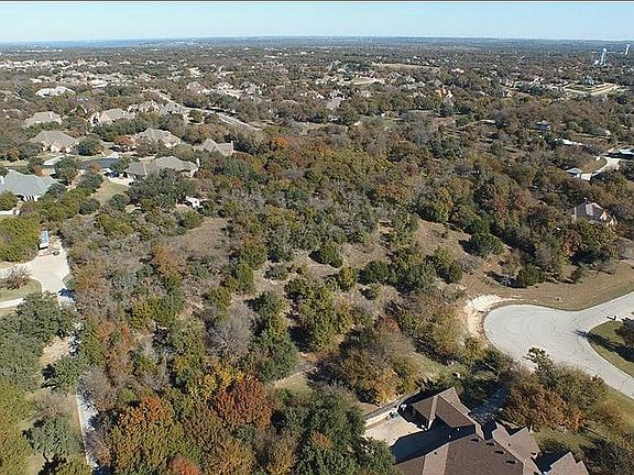 4th image of 4261 Estancia Way