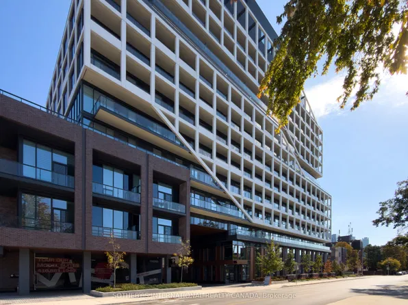 115 Denison Ave #Penthouse 04, Toronto, ON M5T 0E6