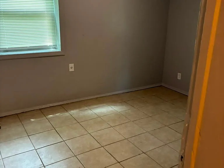 8306 Roanoke Ave #2 — Photo 5