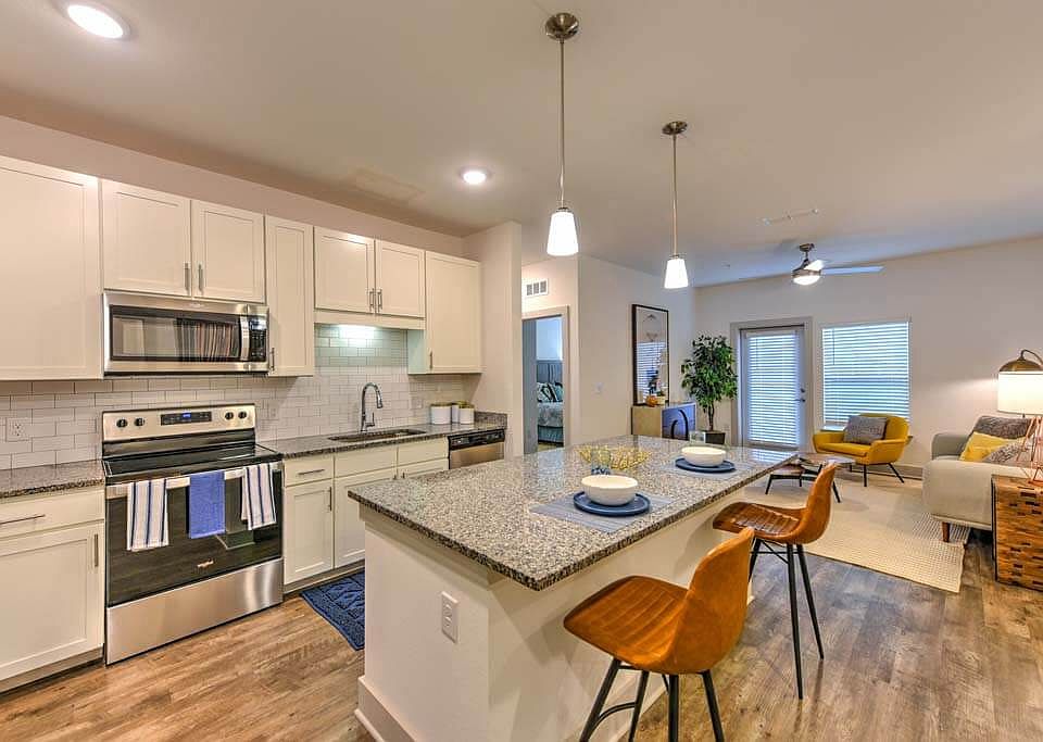 1st image of 7237 Corklan Dr #1718