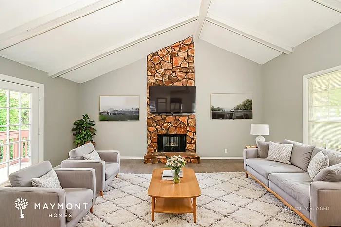 632 Cedarmont Dr — Photo 5