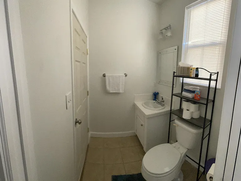 310 Elm Ave #4 — Photo 2