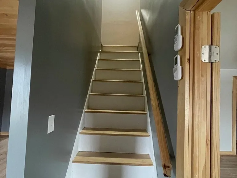 83 Commercial St — Photo 8