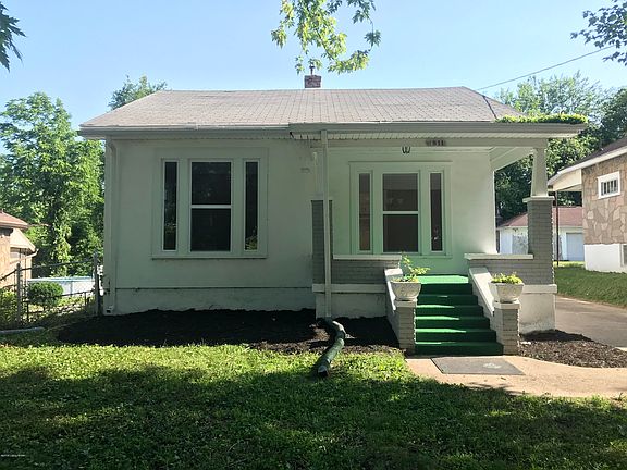 2nd image of 1811 Millers Ln