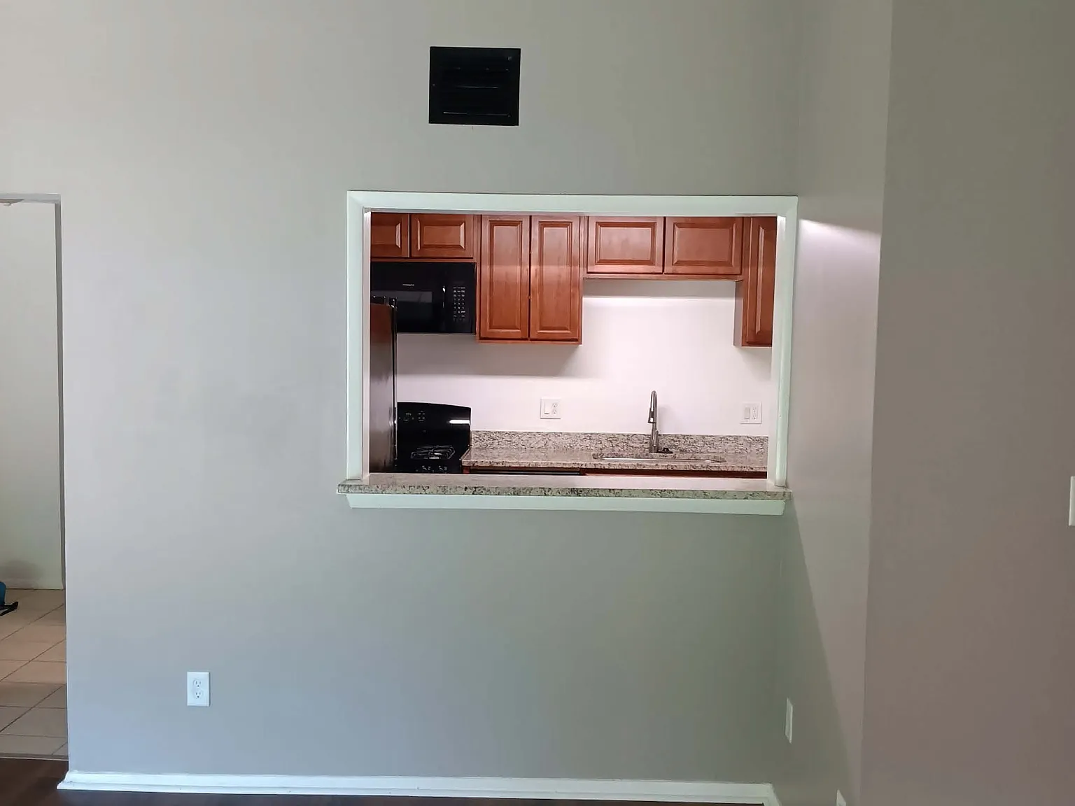 3 bed, 1490 sqft, $2,000 — Photo 4
