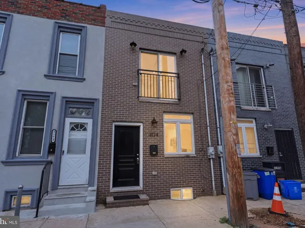 3174 Chatham St, Philadelphia, PA 19134