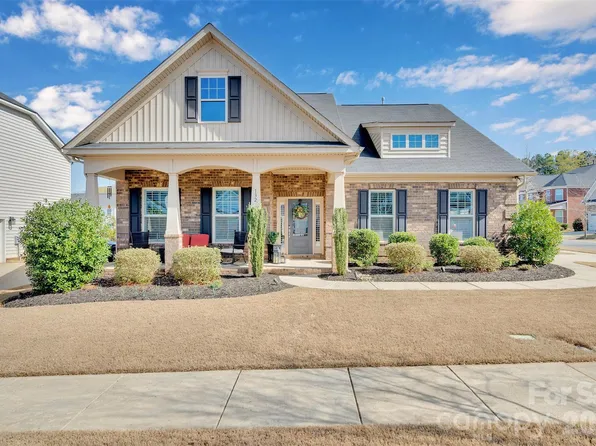 132 Pine Eagle Dr, Rock Hill, SC 29732