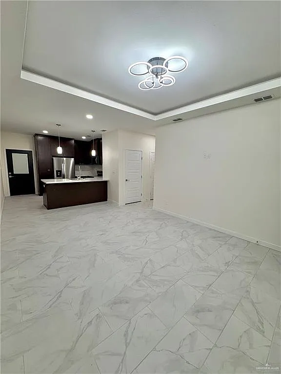 2 bed, 2.0 bath, 1000 sqft, $1,300 — Photo 3