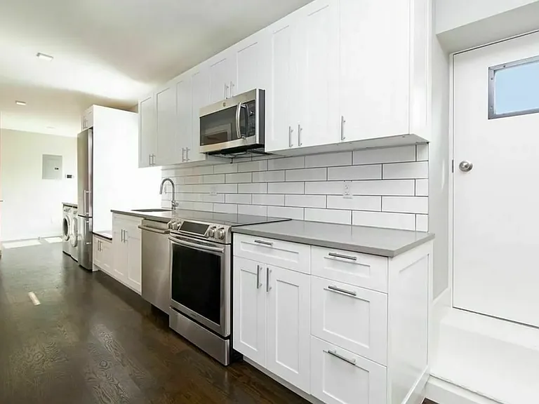153 E 26th St #2A — Photo 4