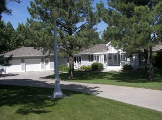 4230 Farview Dr, Rapid City, SD 57702
