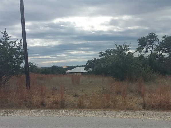 106 Jacob Dearing, Blanco, TX 78606