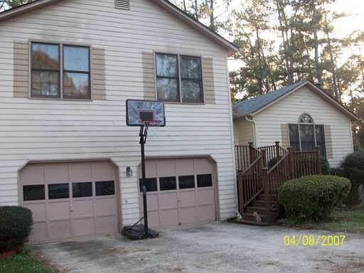 1st image of 481 Hunters Glen Ct