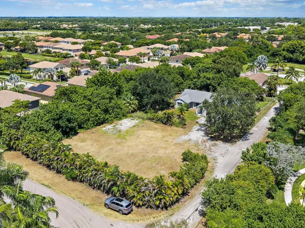 4833 Nash Trail, Lake Worth, FL 33463