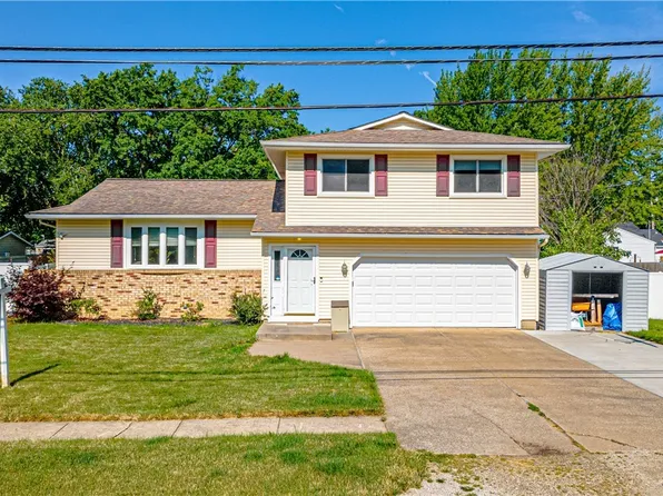 734 Maplewood Ave, Sheffield Lake, OH 44054