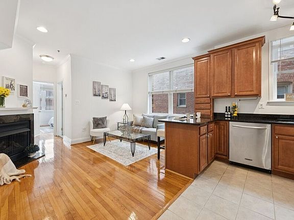 5th image of 1438 Columbia Rd NW APT 305