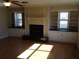4890 E Sandi Dr, Fayetteville, AR 72701